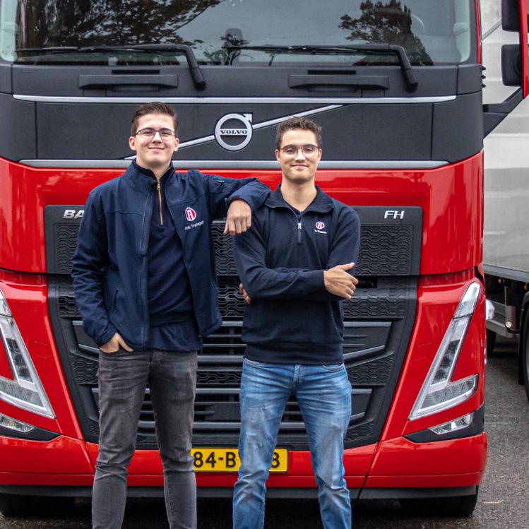 BBL-studenten worden vrachtwagenchauffeurs in transport en logistiek