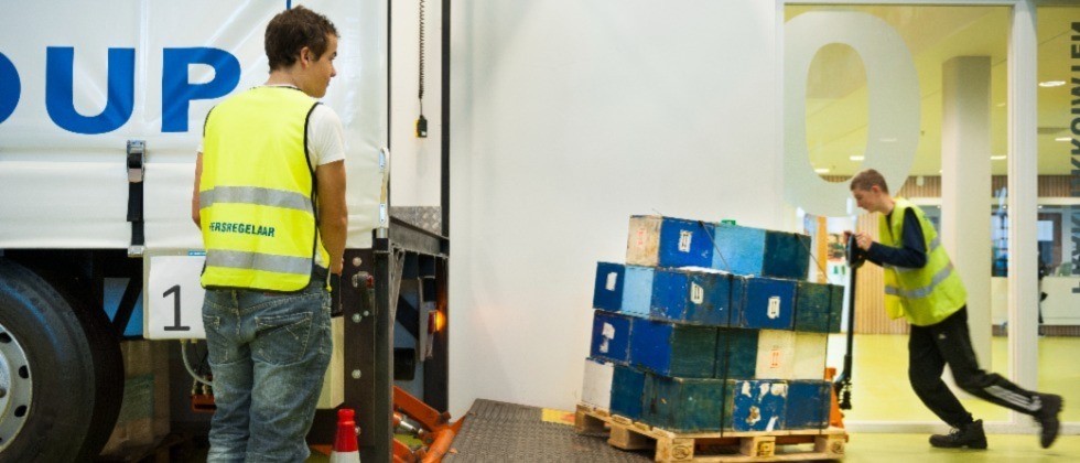 Veilig Aan Het Werk In De Transport En Logistiek - STL